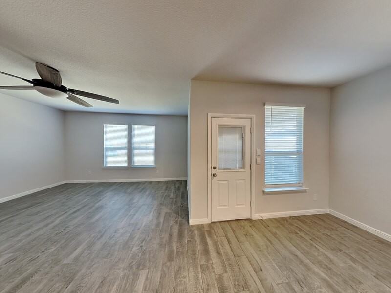 116 Birch Forest Ln - Photo 2 of 21