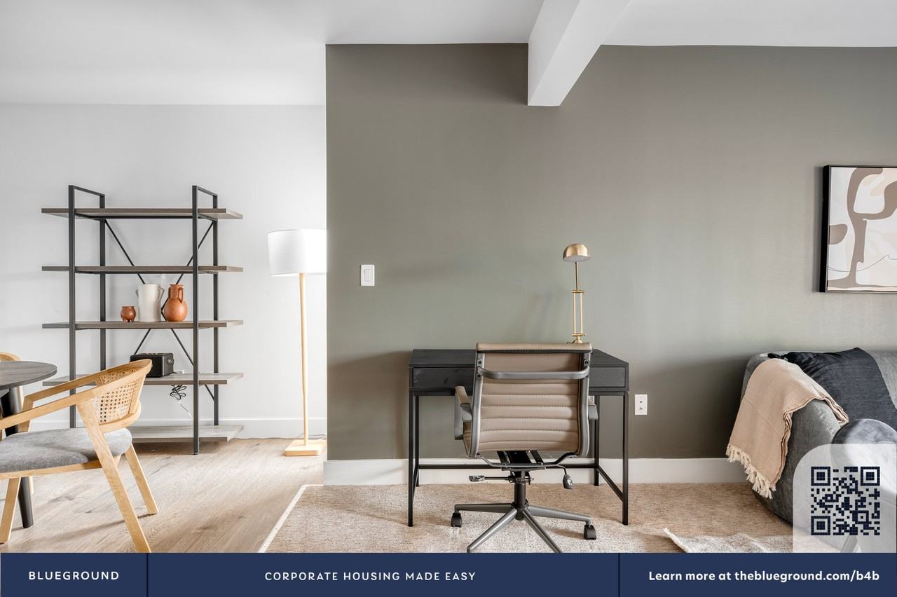 350 Sharon Park Drive - Photo 5 of 40