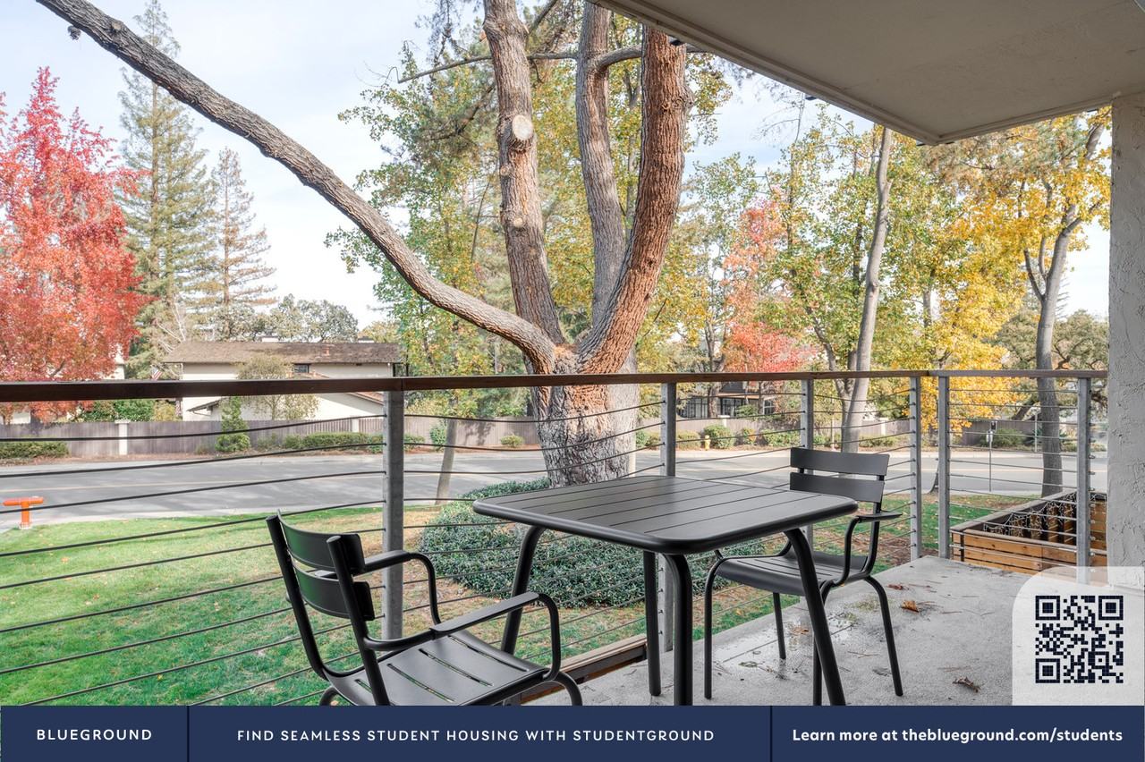 350 Sharon Park Drive - Photo 6 of 40