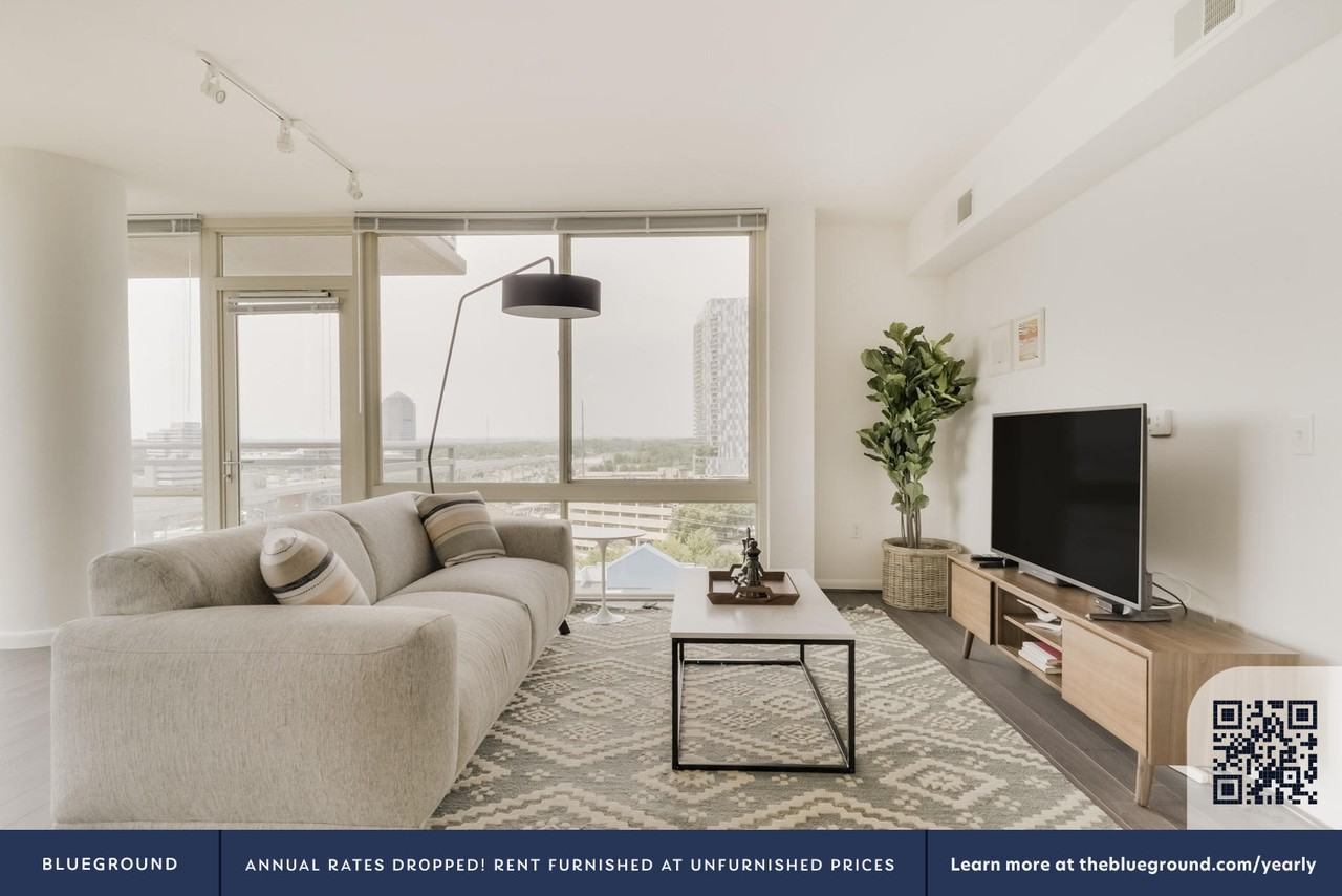 8421 Broad Street - Photo 4 of 29