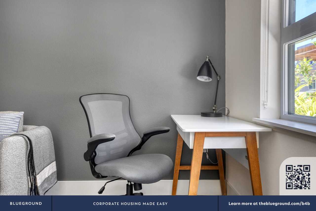 1650 South Delaware Street - Photo 6 of 35