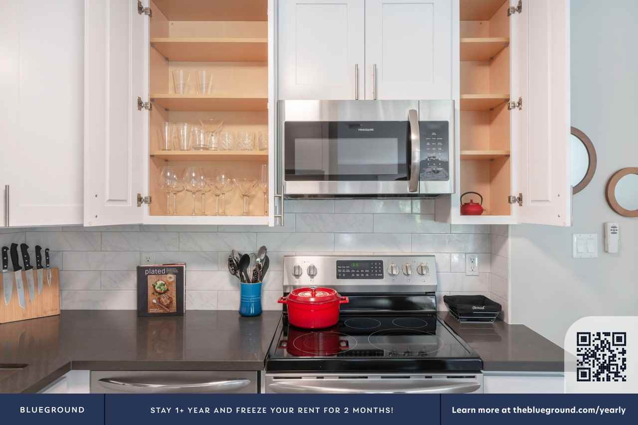 870 Hilgard Avenue #54 - Photo 7 of 26