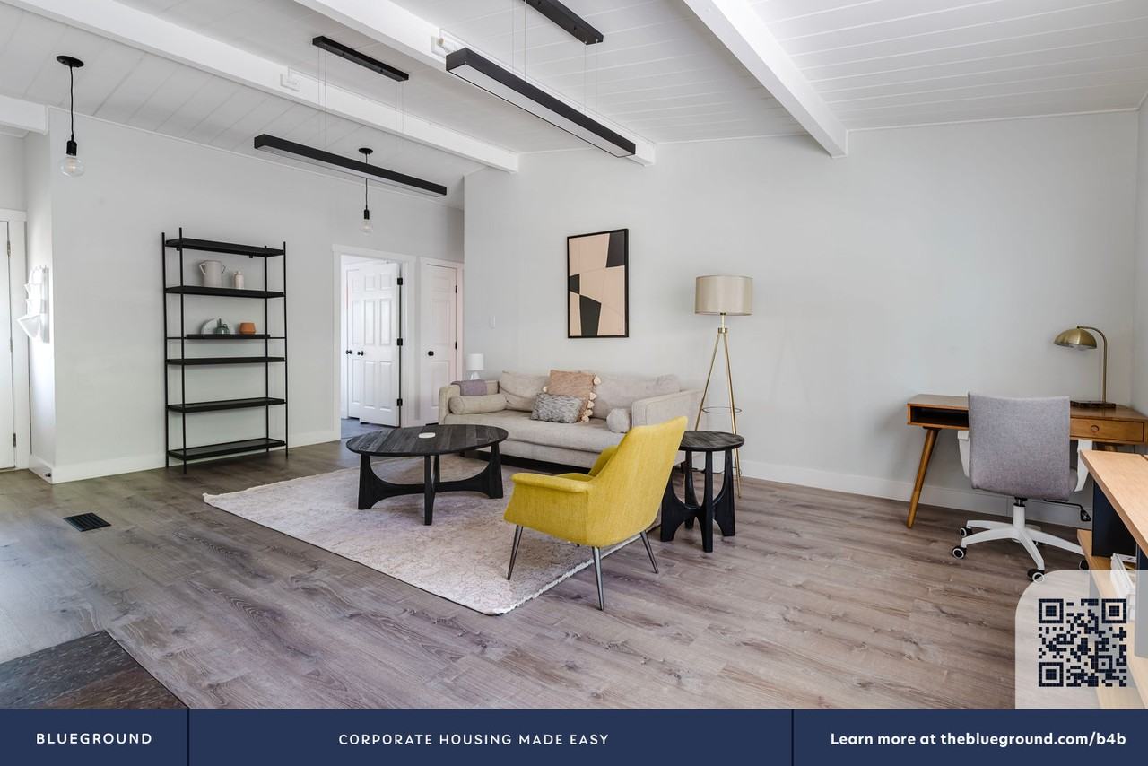 1772 Eisenhower St #1686 - Photo 5 of 36