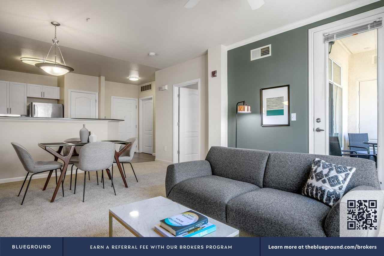 1025 Park Pl #169 - Photo 4 of 26