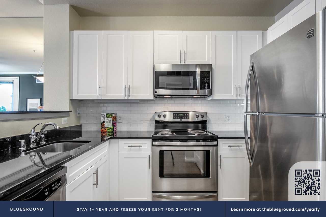 1025 Park Pl #169 - Photo 7 of 26