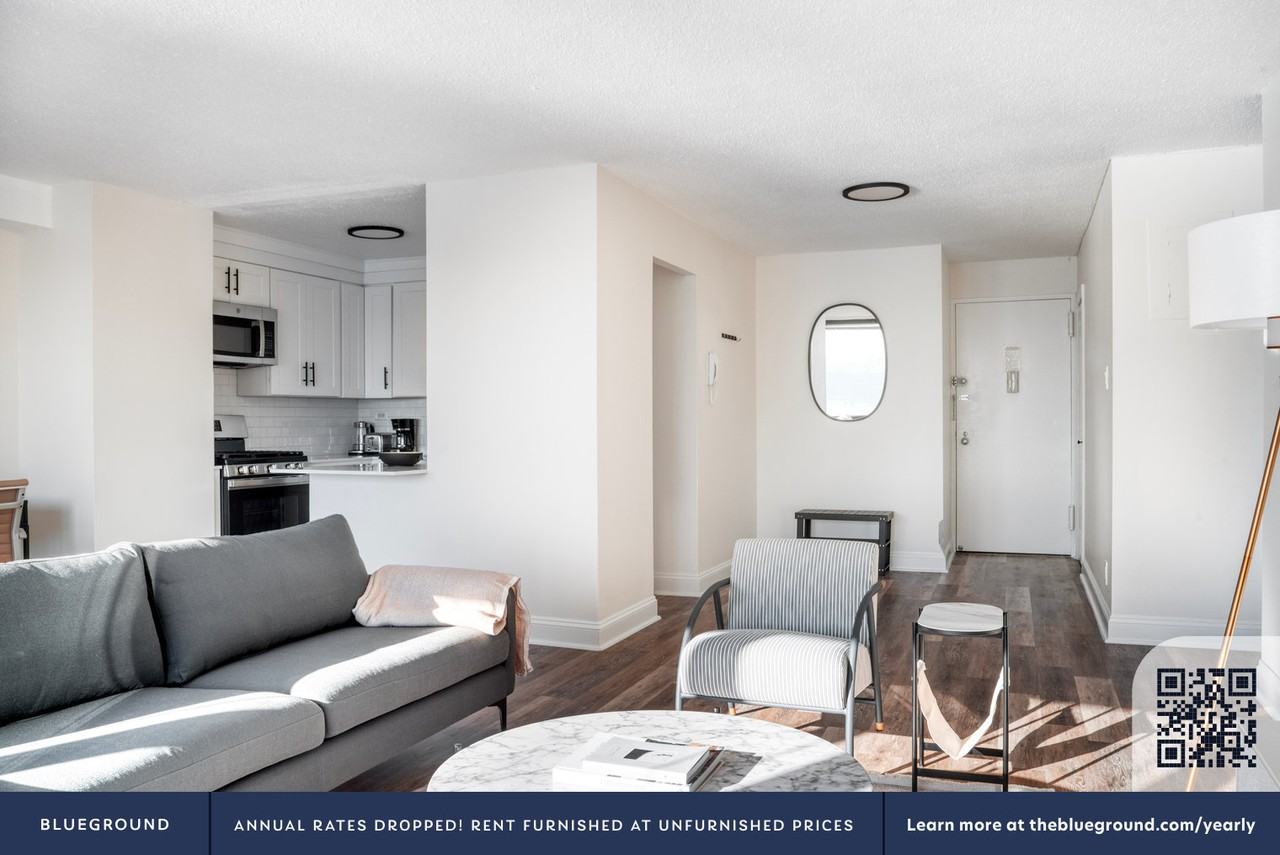 10 Waterside Plz #1057 - Photo 4 of 33