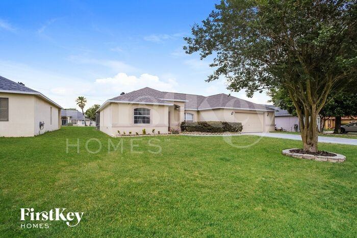 11409 Patrico Loop - Photo 2 of 15