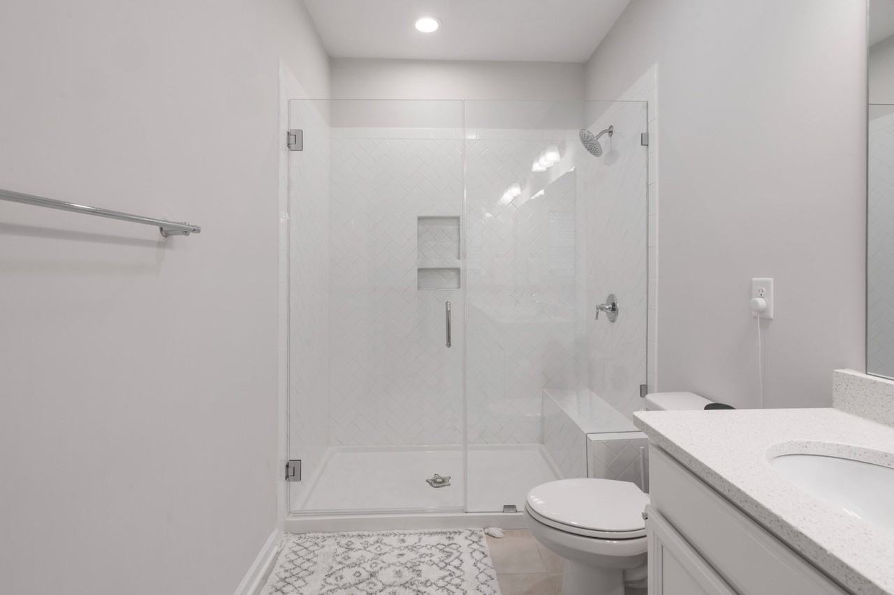 214 Maidstone Trail #214 - Photo 4 of 38