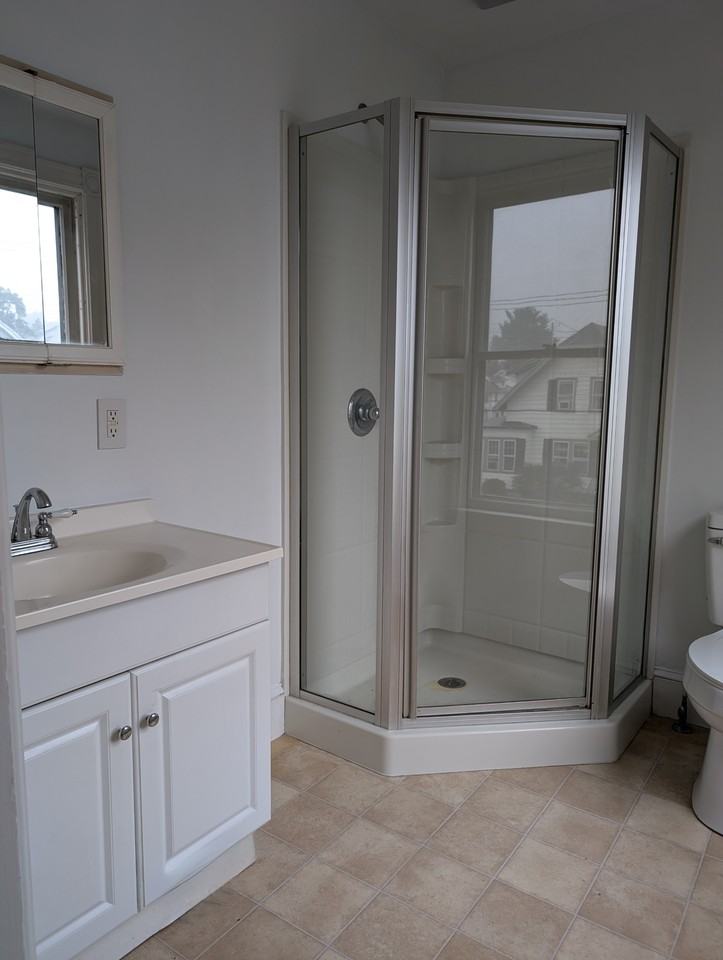 226 Folts St #3 - Photo 4 of 14