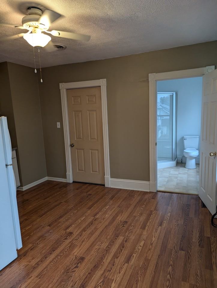 226 Folts St #3 - Photo 6 of 14