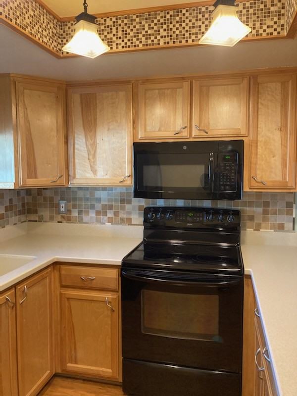 70 Dion Ct #4 - Photo 4 of 11