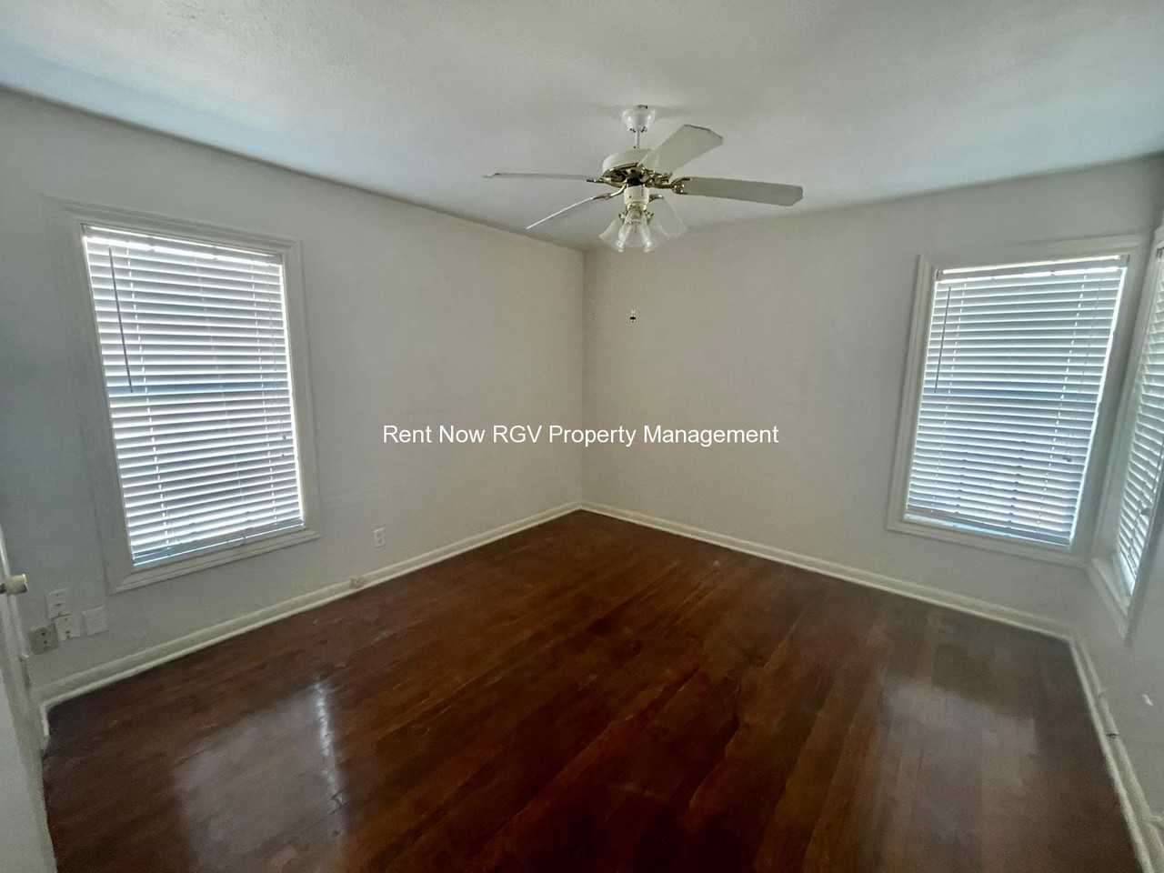 1400 Vine Ave #NA - Photo 4 of 8