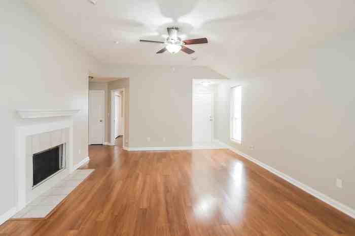 280 Millridge Dr - Photo 3 of 10