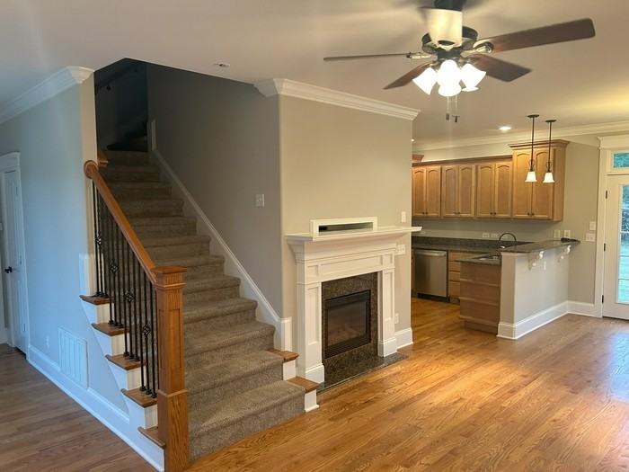 13028 S Village Square Rd Se - Photo 2 of 22