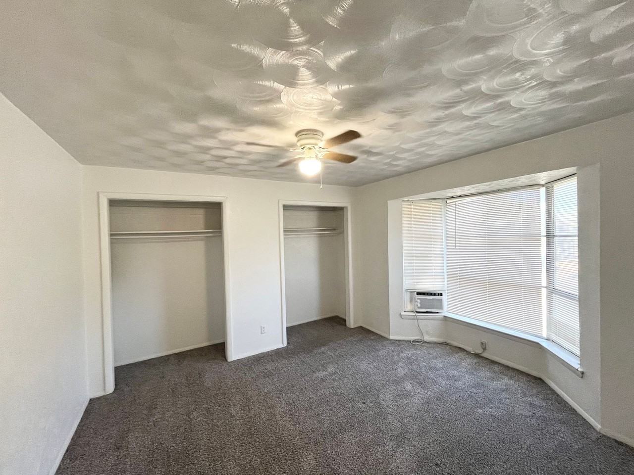 Gaston Twelve Apartments - Photo 4 of 19