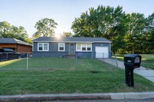 4652 N Main St - Photo 1 of 1
