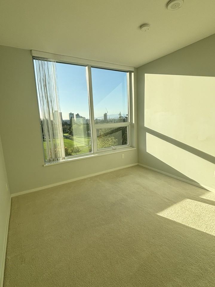 5883 Barker Ave - Photo 7 of 9