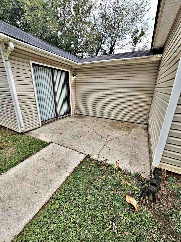 (SMI-2) 1214 North St SE - Photo 2 of 19