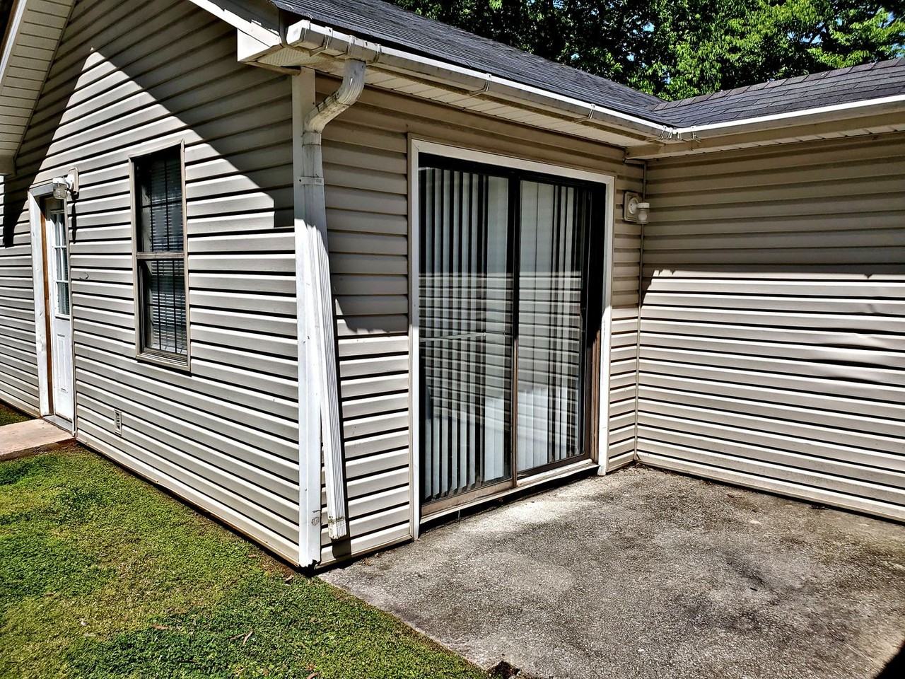 (SMI-2) 1214 North St SE - Photo 3 of 19