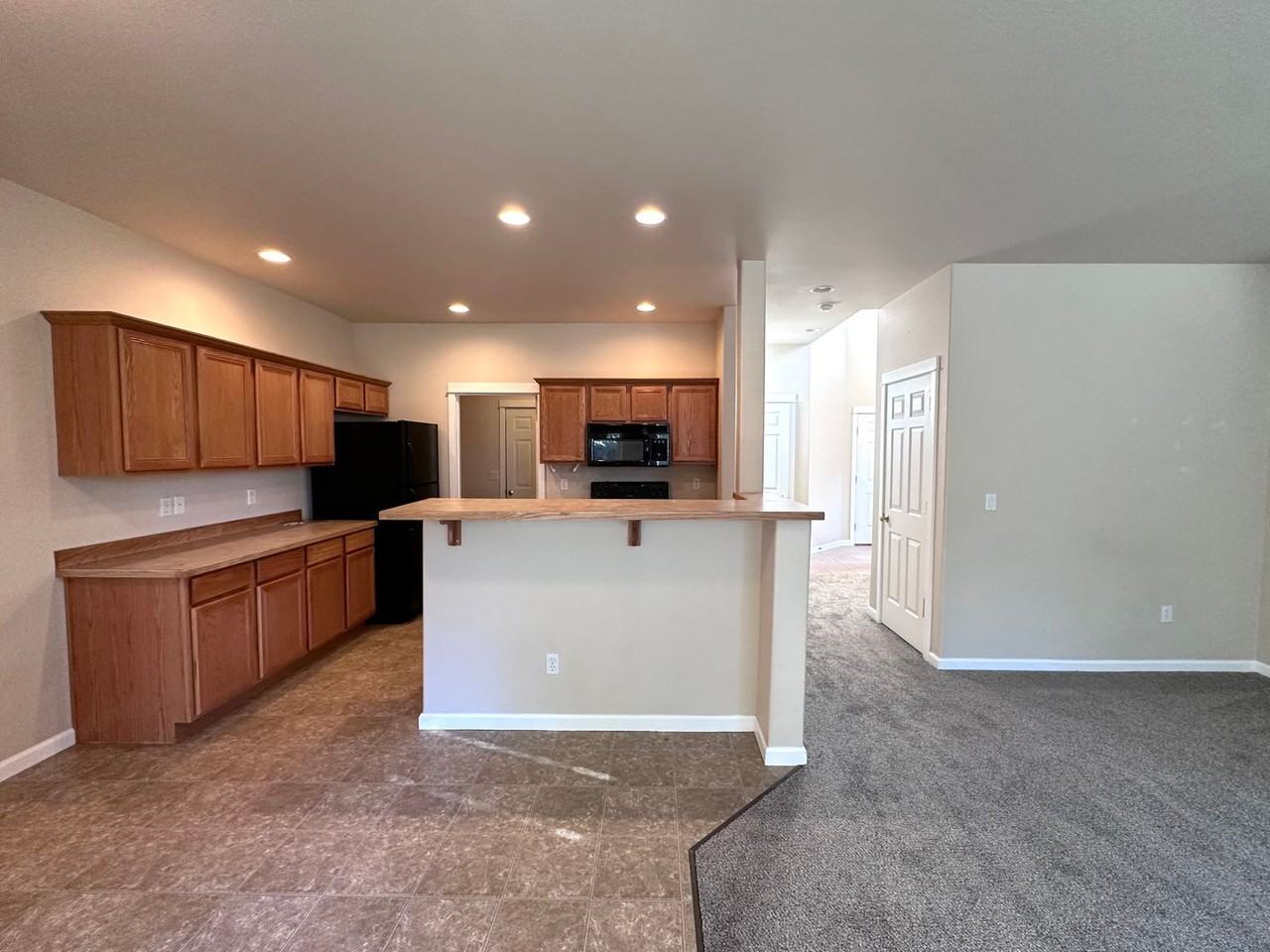 2614 Sw Cascade Mountain Ln - Photo 4 of 18