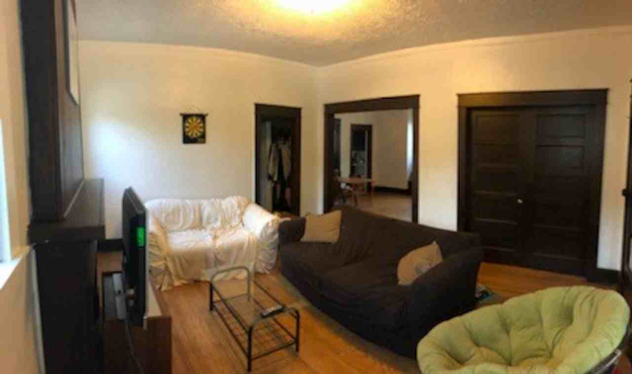 520 S Park Ave - Photo 4 of 13