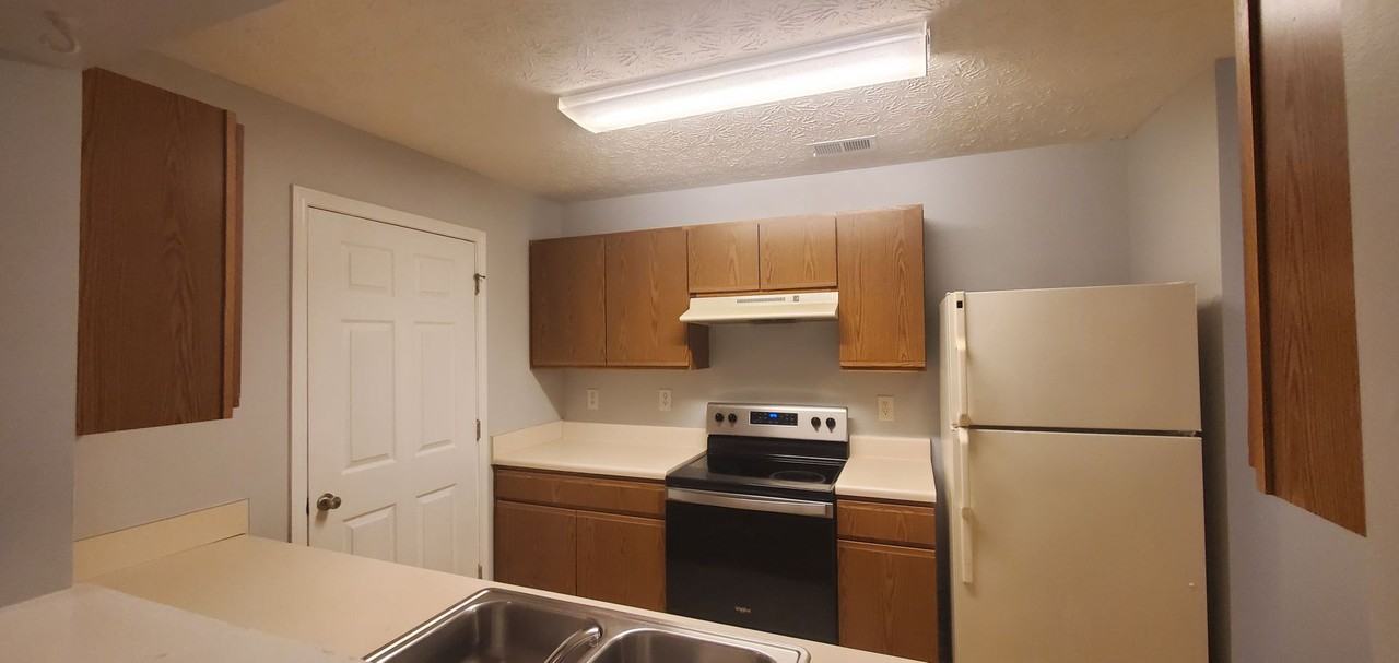 17301 Waldrop Cv - Photo 7 of 13