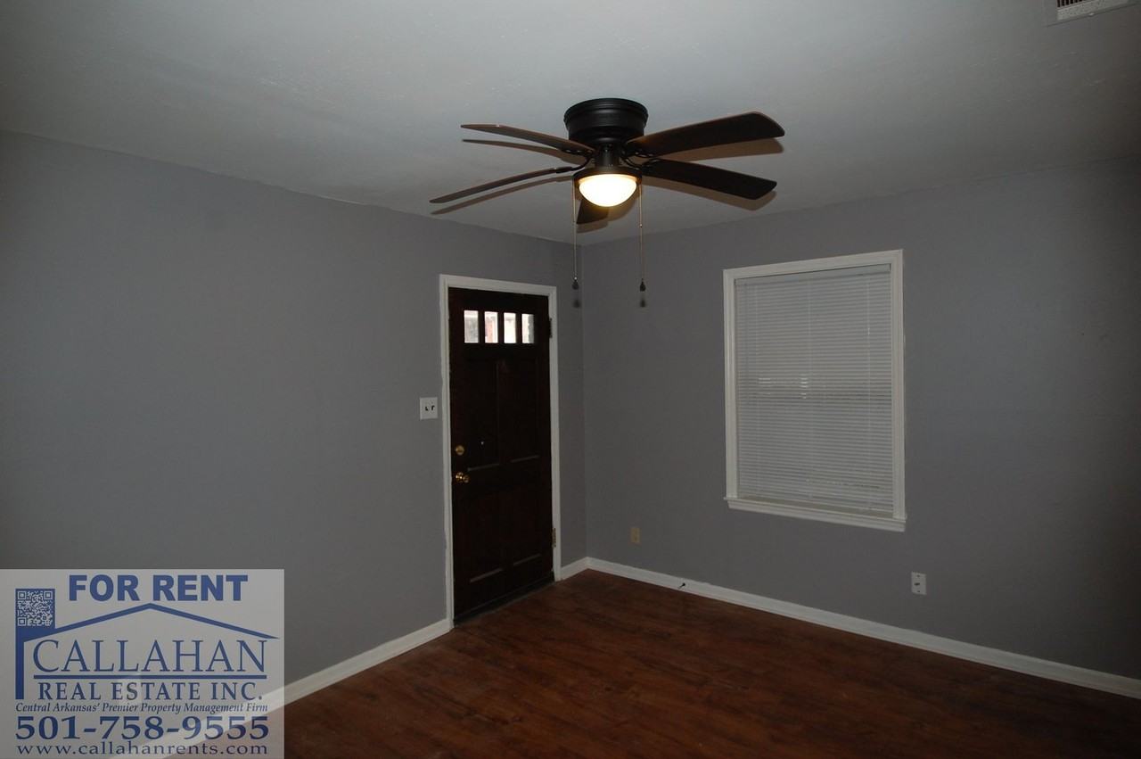 319 W I Ave - Photo 5 of 17