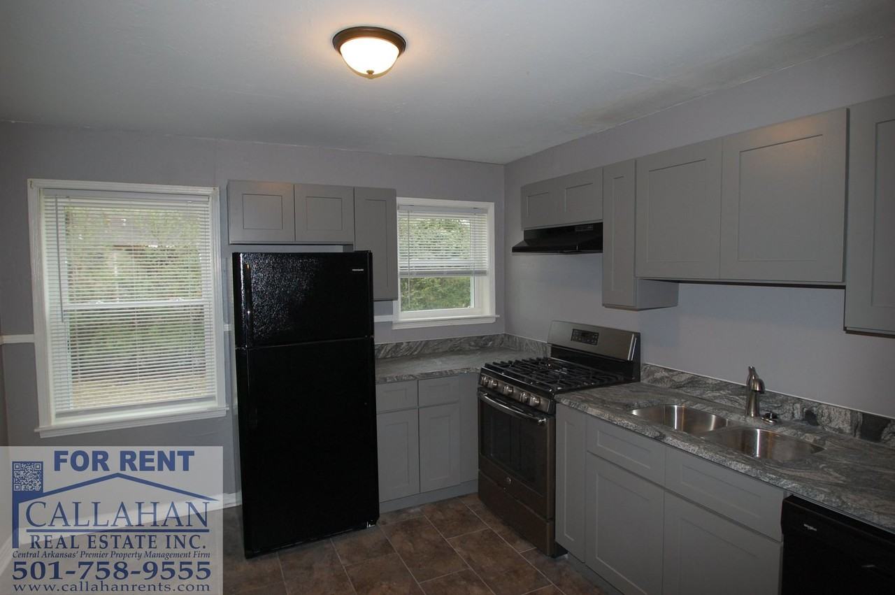 319 W I Ave - Photo 7 of 17