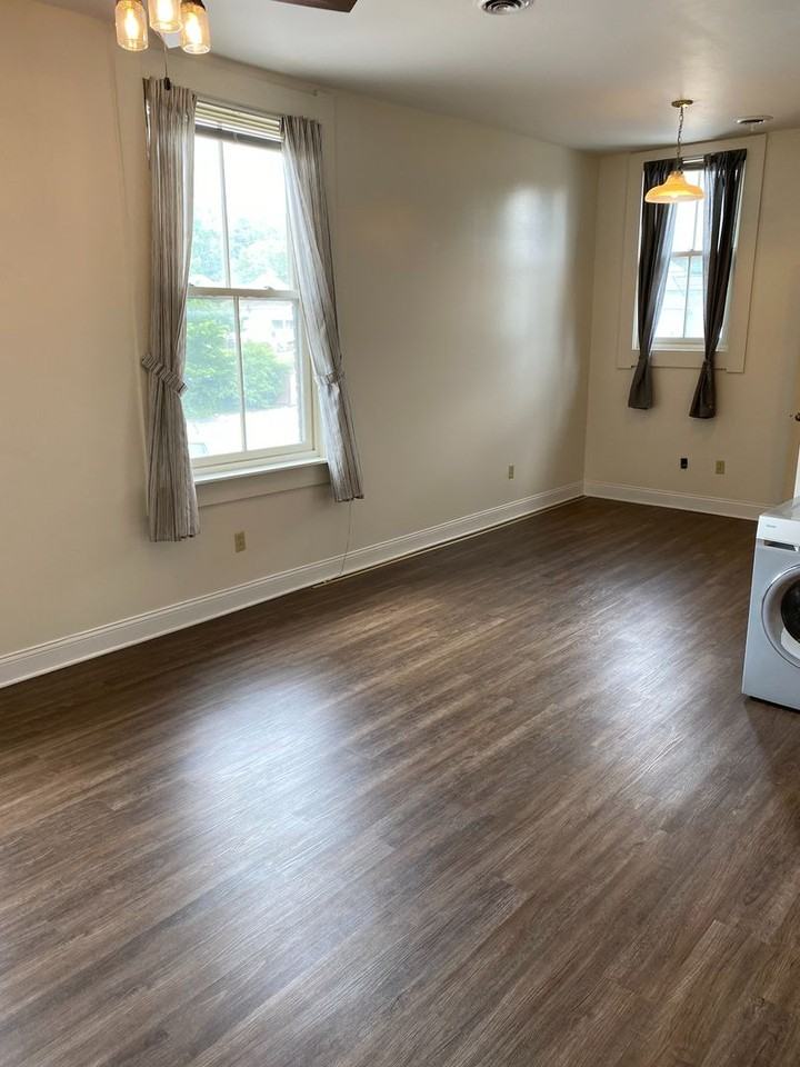 602 N Grant St - Photo 4 of 6