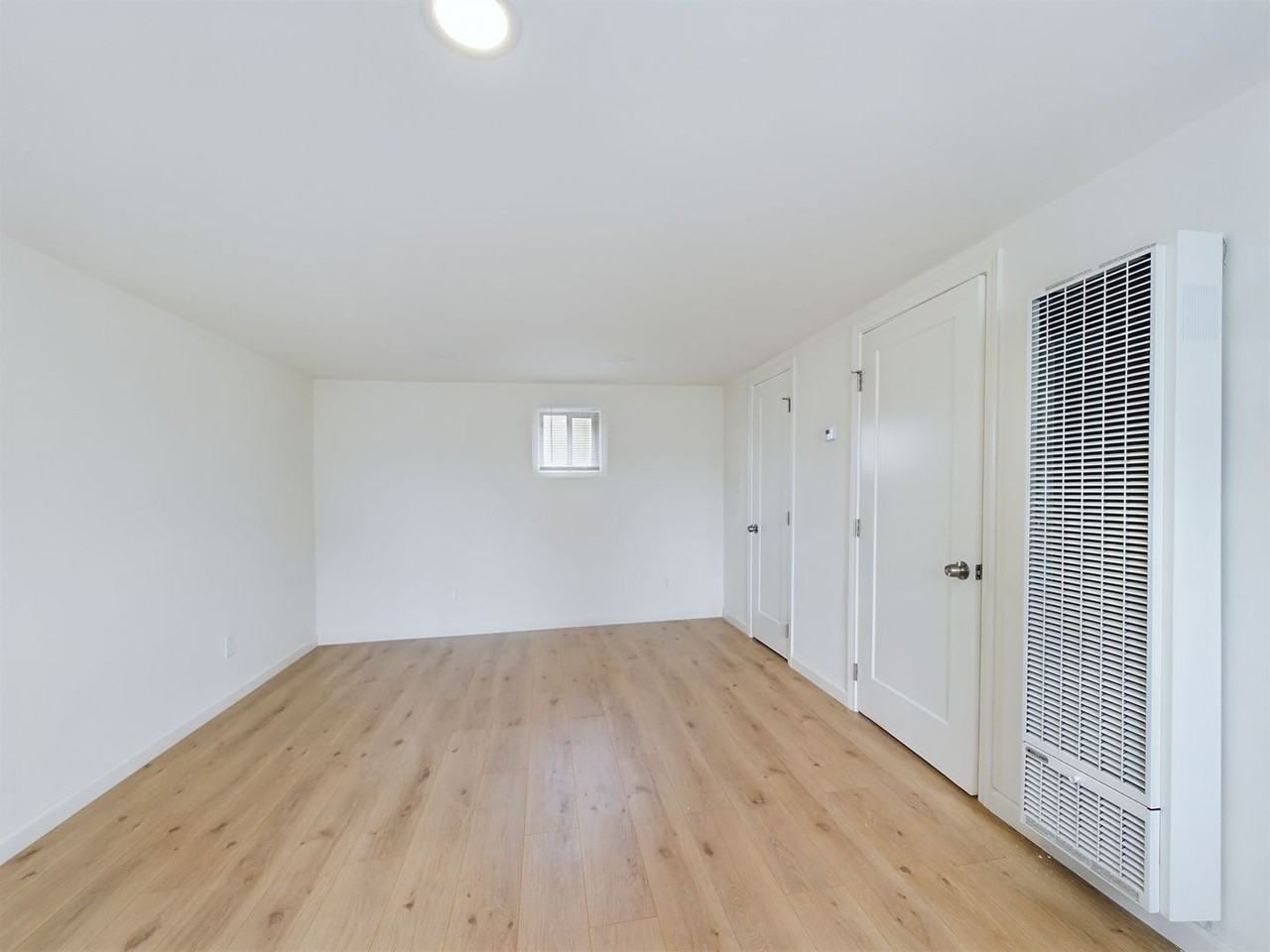 675 Sonoma Ave - Photo 3 of 10