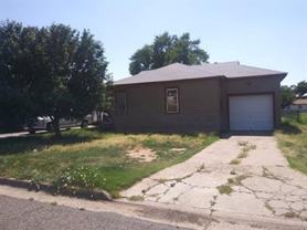 305 N Belleview St - Photo 1 of 1