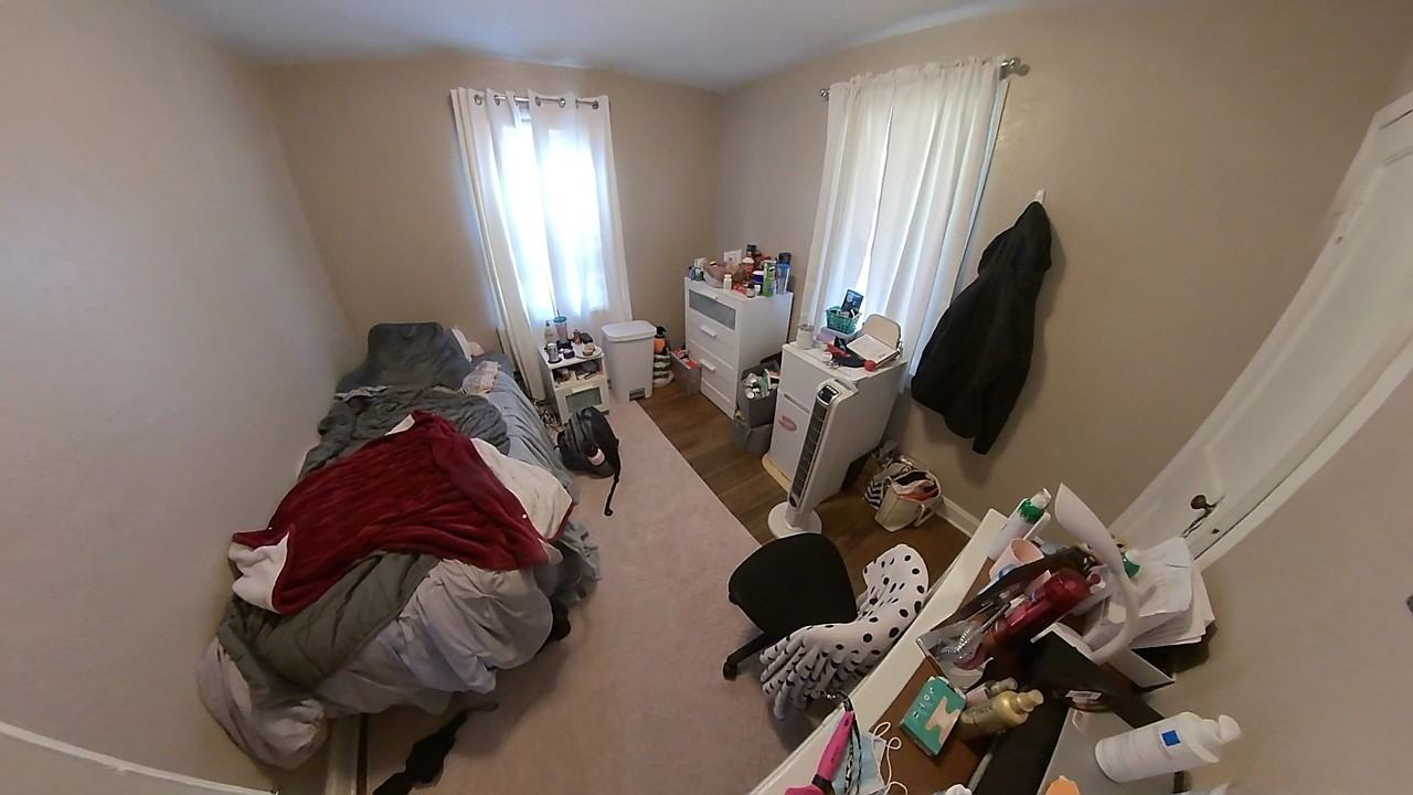 2200 E 7th St - Photo 6 of 11