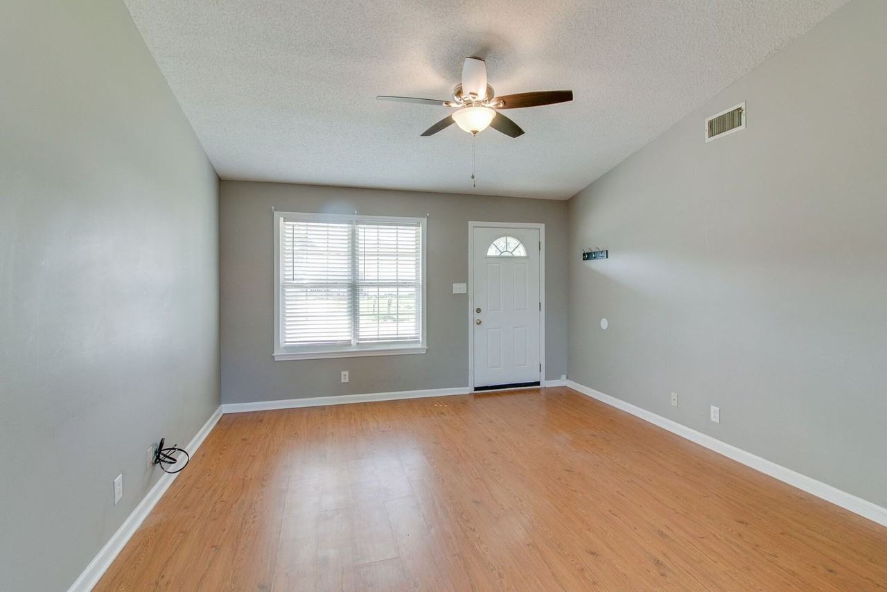 1126 Timothy Avenue - Photo 6 of 22