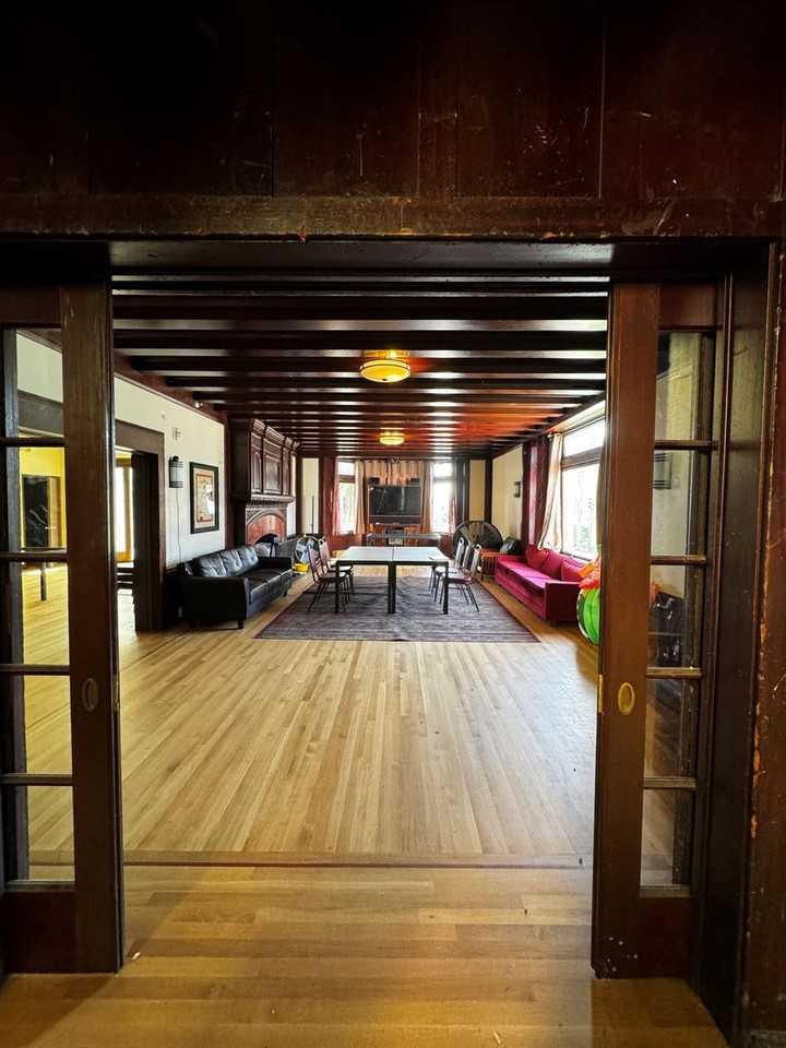 2499 Piedmont Ave #11 - Photo 2 of 9