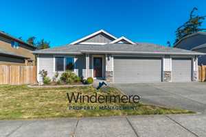 featured image of 1443 Northwest Lofton Loop