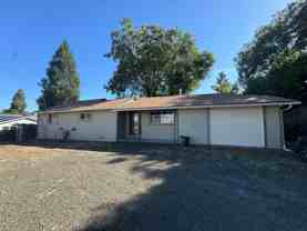 1647 Nw Mulholland Dr - Photo 1 of 1