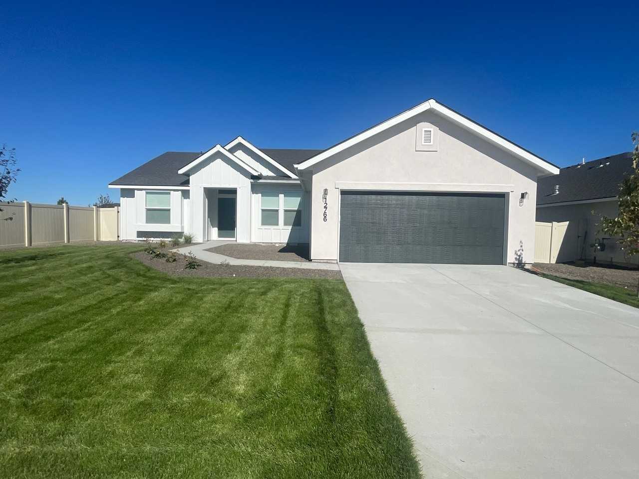 12766 Dovekie St - Photo 2 of 39