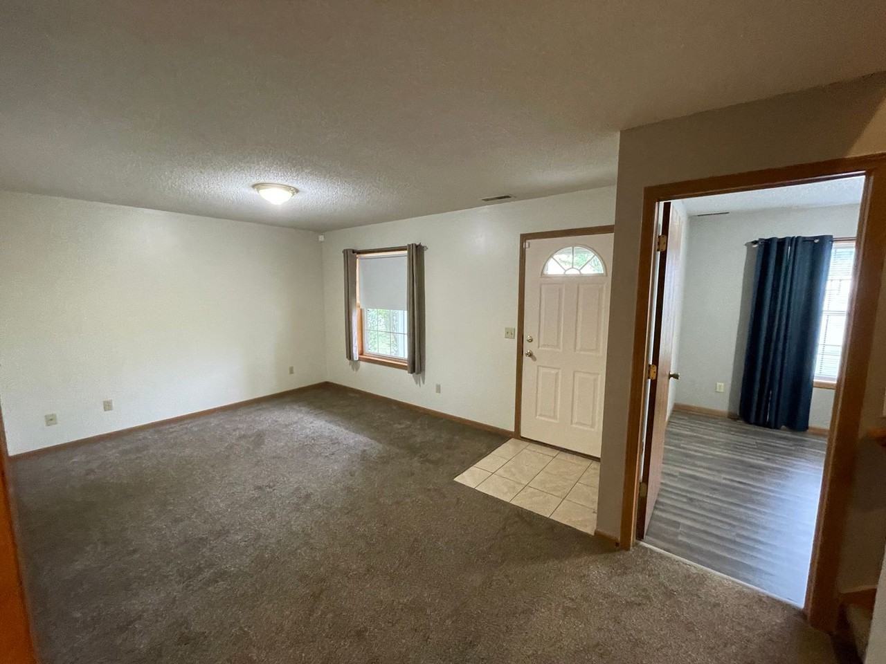 1539 E Wayne St - Photo 6 of 30