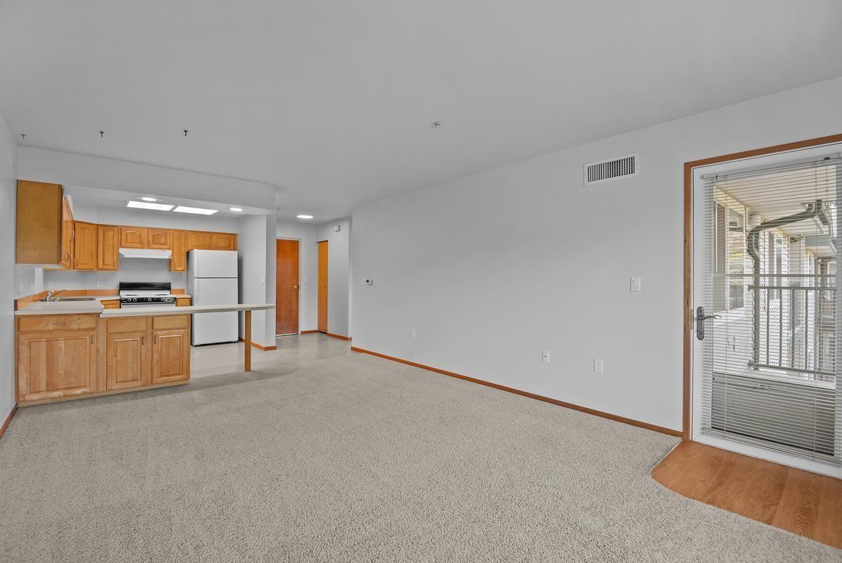 115 Merriam Street - Photo 3 of 5