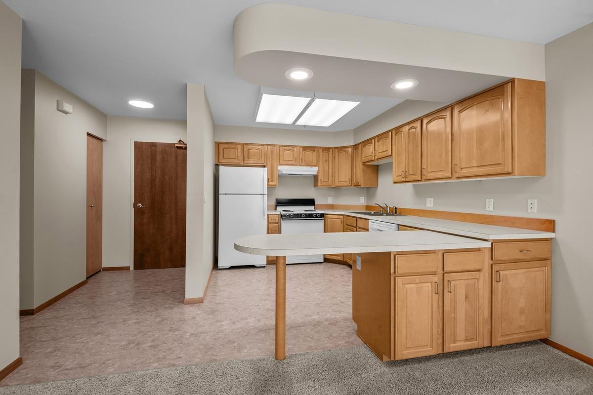 115 Merriam St - Photo 5 of 15