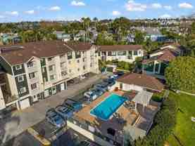 454 Requeza St - Photo 1 of 1