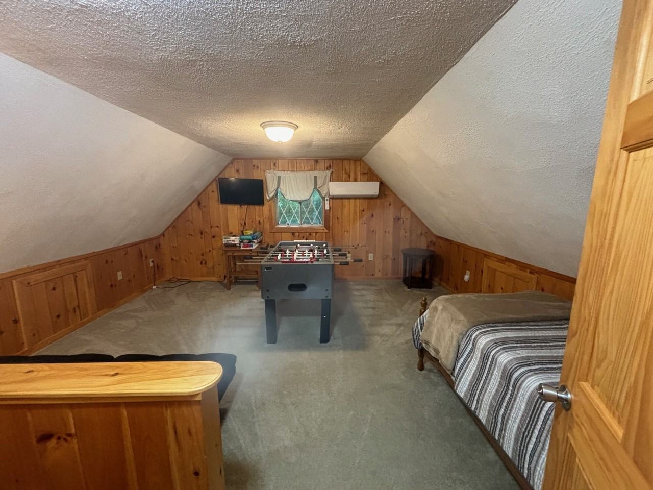 91 Paradise Dr - Photo 2 of 28