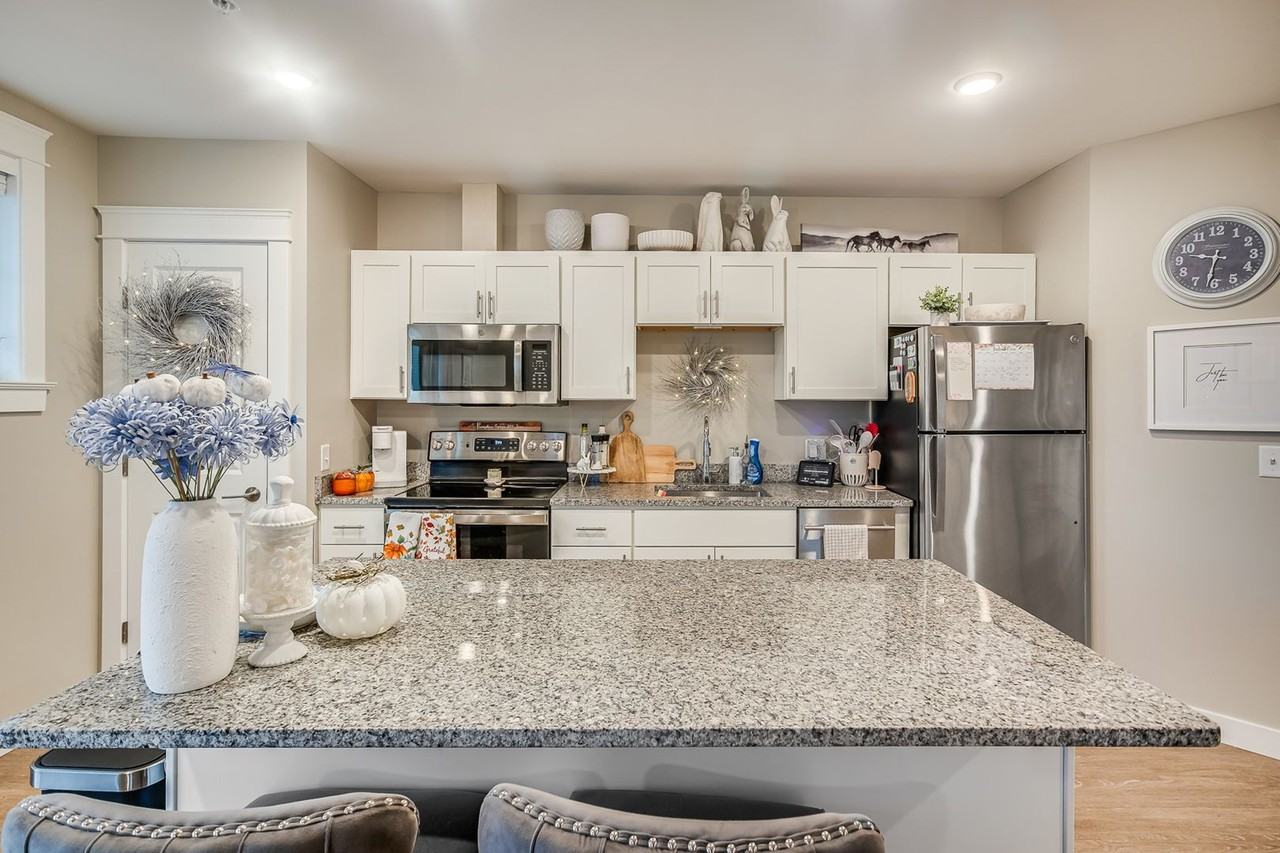 North Village Apartments - Photo 6 of 22