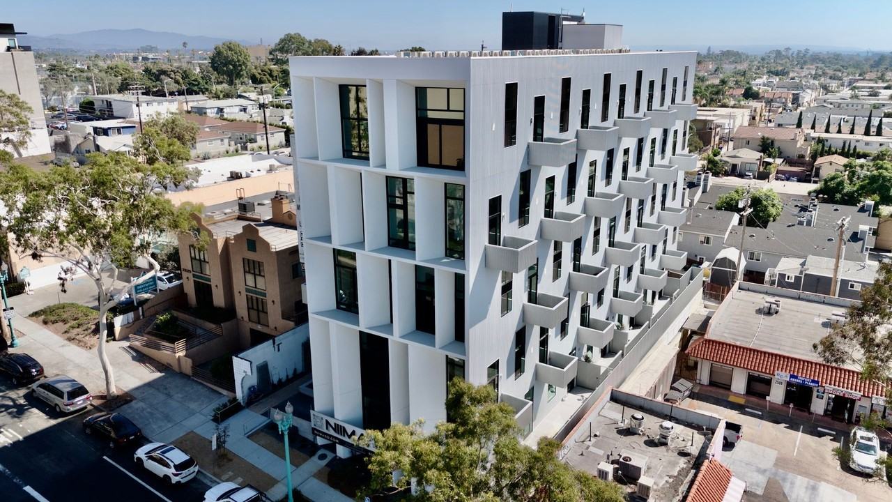 Niima - Photo 3 of 9