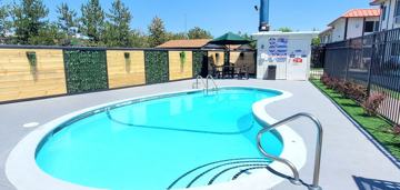 featured image of 3420 Kindred Avenue