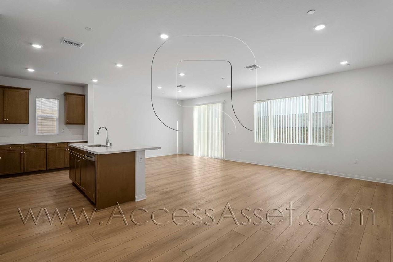 4812 Sicily Dr - Photo 4 of 30