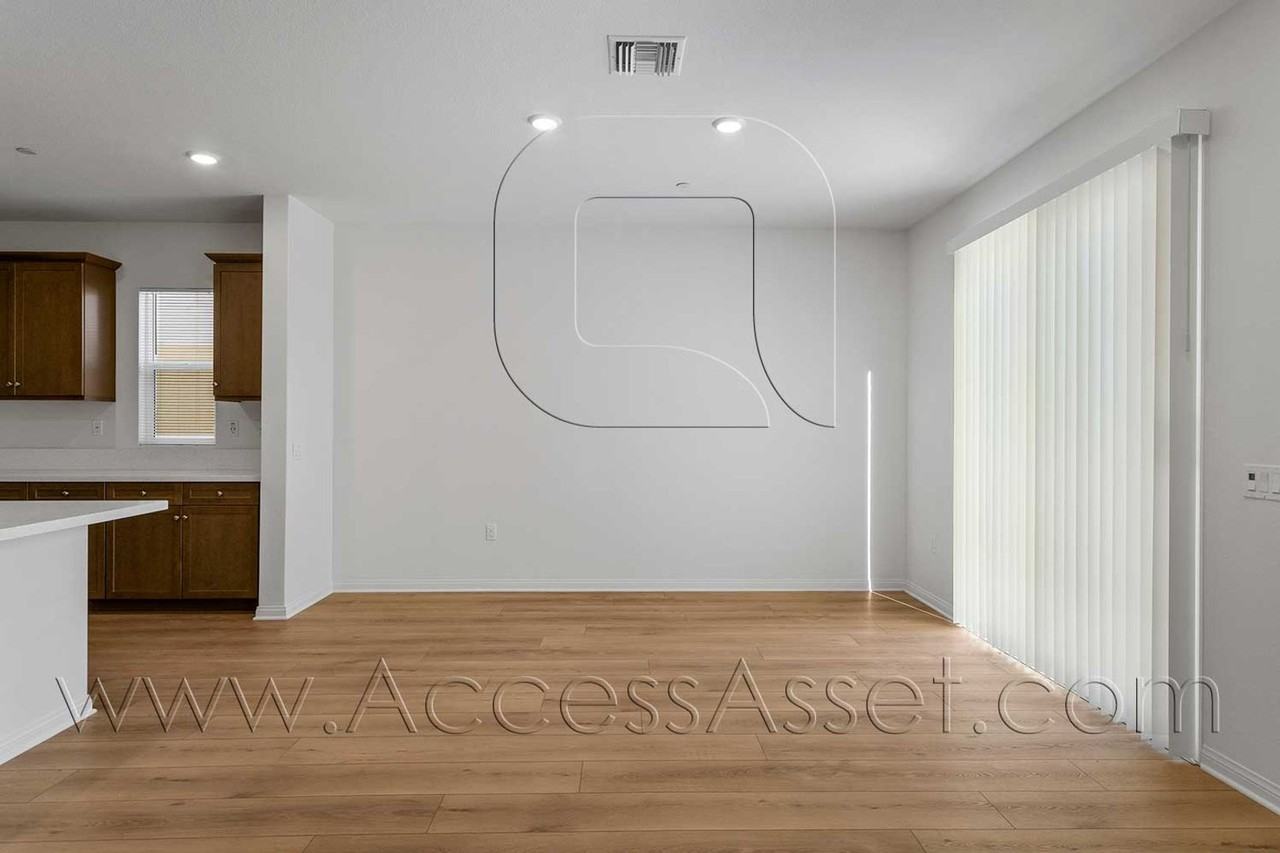 4812 Sicily Dr - Photo 5 of 30