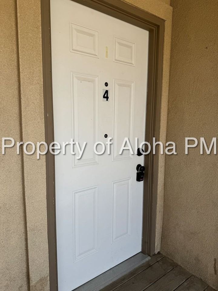 RC1049 - Photo 2 of 15