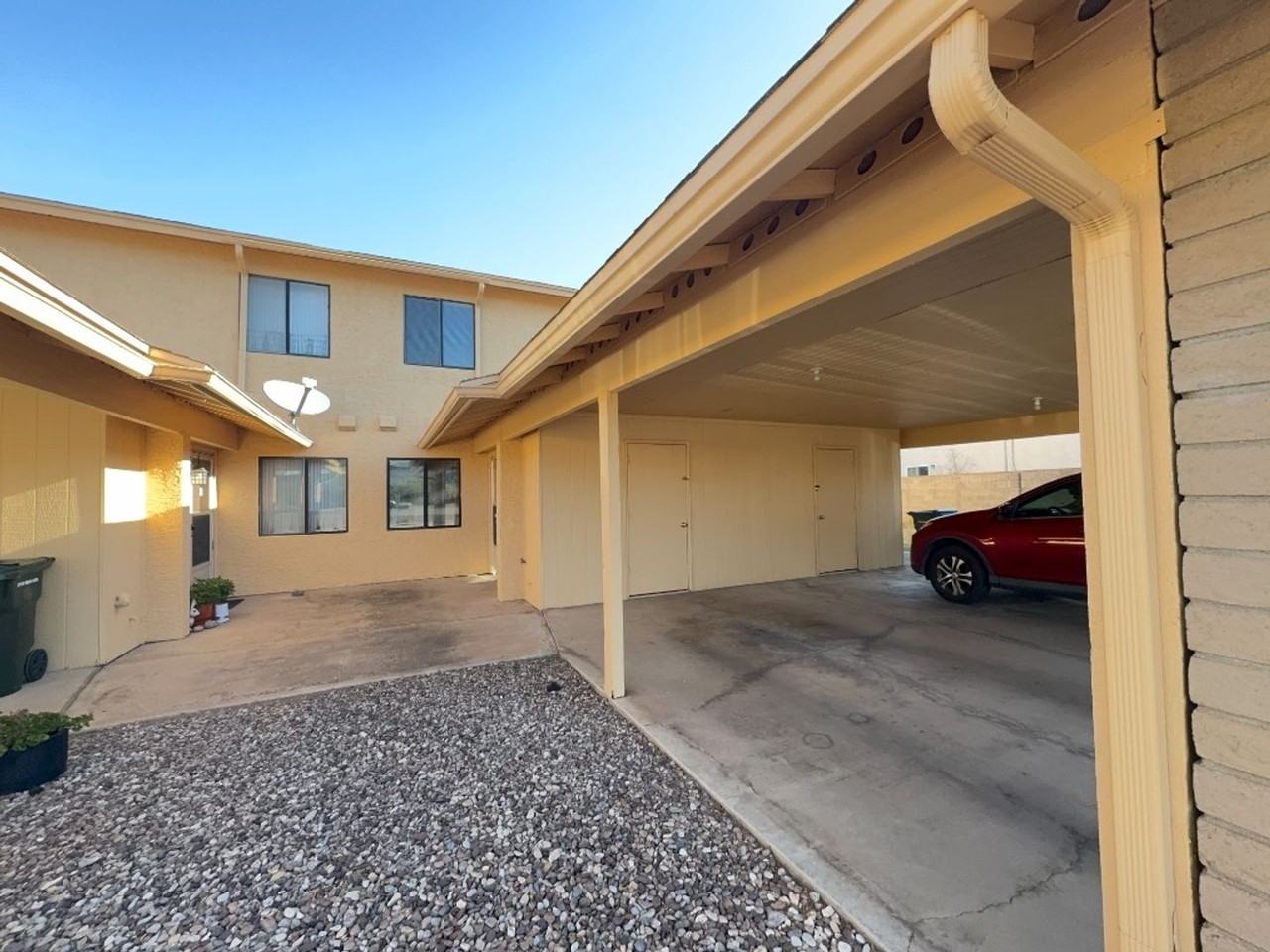 4221 Plaza Oro Loma 4-Plex - Photo 2 of 15