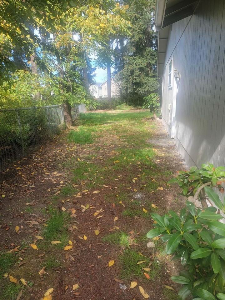 5105 204th Street Ct E - Photo 4 of 18